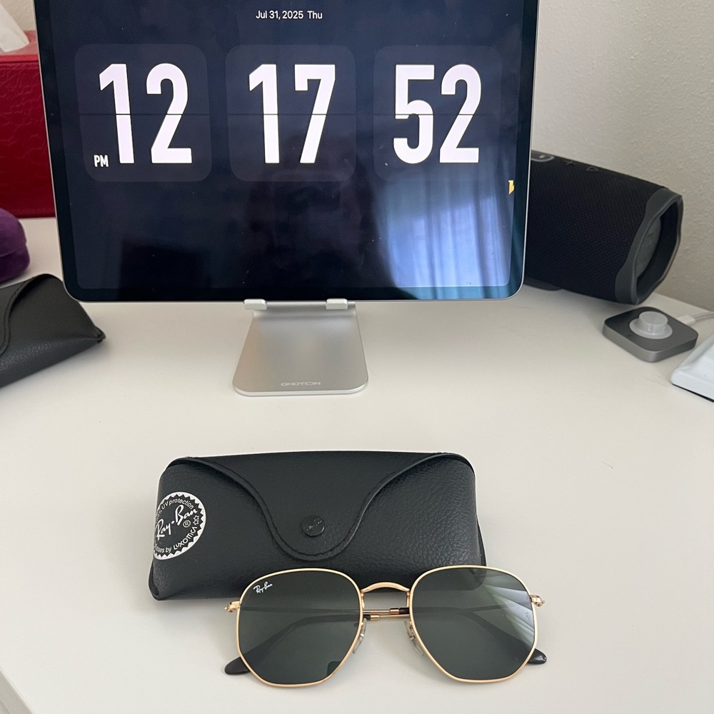 Ray-Ban Hexagonal